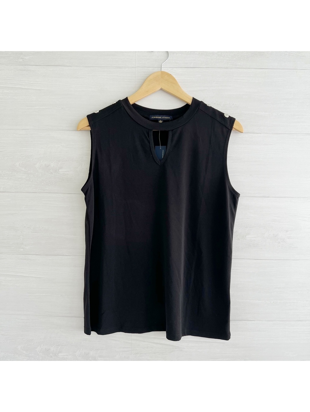 NWT Adrienne Vittadini Black Keyhole Sleeveless Top Silver Buttons L